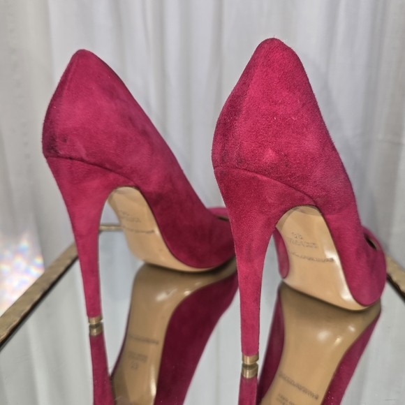 Emporio Armani Fuchsia Suede Stilettos - Picture 2 of 13